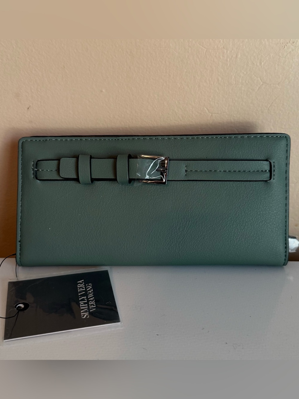SIMPLY VERA VERA WANG DARK GREEN BELTED VEGAN LEATHER WALLET NWT